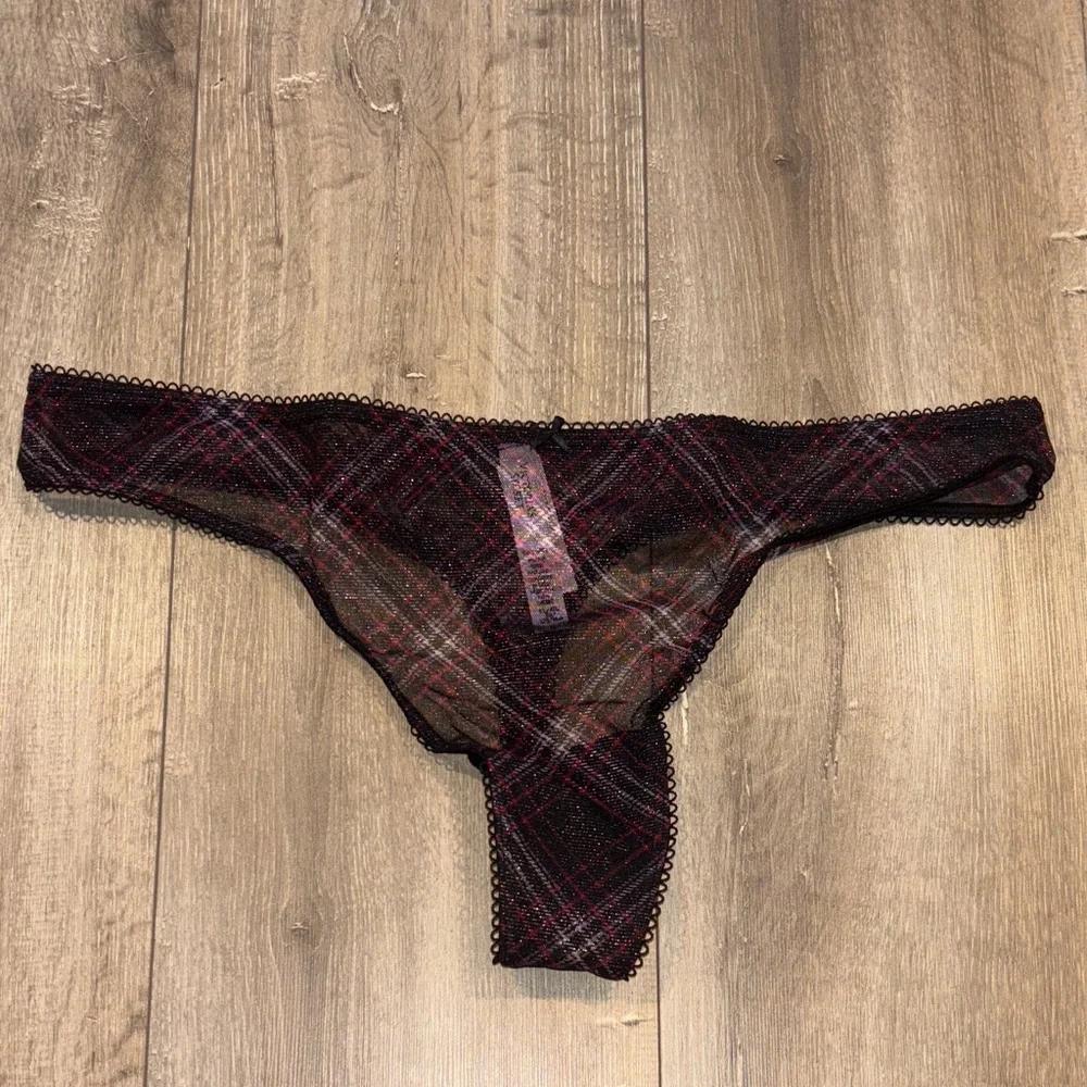 Victoria’s Secret Shimmer Mesh Thong Panty